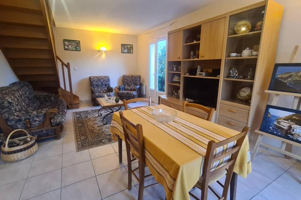 Petite Maison Aux Abords De Bagneres De Bigorre Buitenkant foto