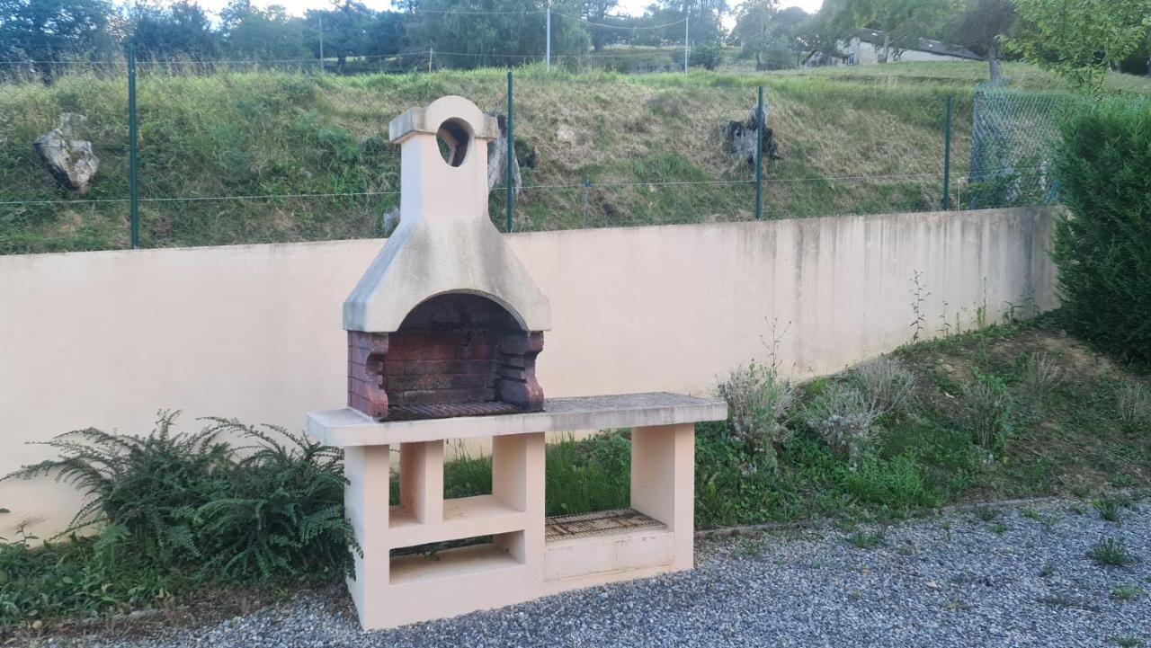 Petite Maison Aux Abords De Bagneres De Bigorre Buitenkant foto